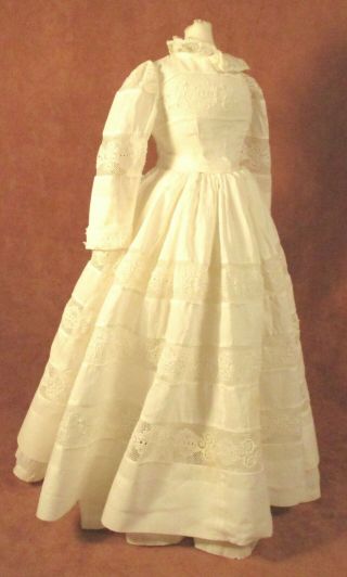 Vintage Doll Dress For 20 " - 21 " Bisque Doll - Ivory Cotton W/many Bands Of Lace