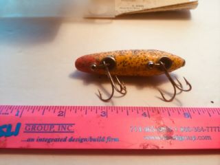 BOMBER JERK LURE 4352 yellow body,  red stripe down sides with Silver flakes 3
