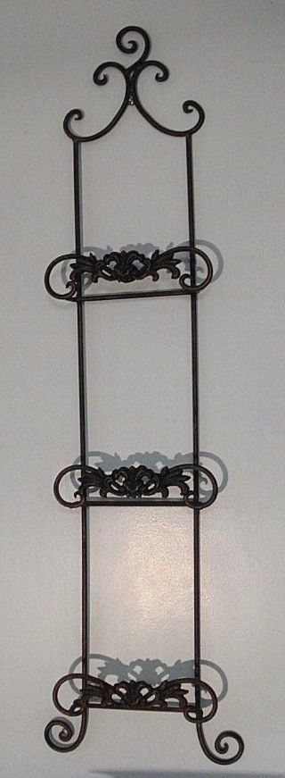 Wrought Iron 3 Plate Display Rack Wall Hanging Antique Copper Tone Fleur De Lis