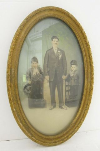 Antique Edwardian Father & Sons Portrait Photo In Oval Bubble Glass Frame 14x22