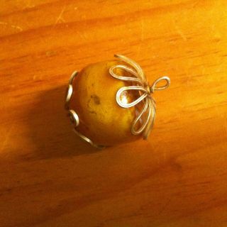 Fine Antique Natural Egg Yolk Baltic Amber Bead Pendant 5