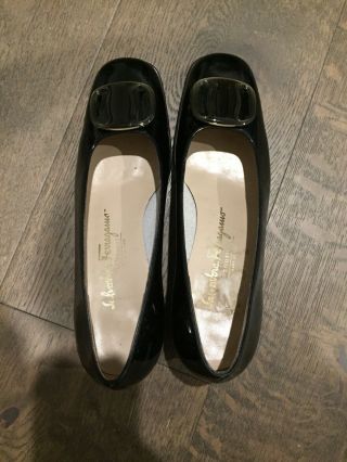 Salvatore Ferragamo Vintage Black Patent Leather W Plastic Buckle Heels 7B 3