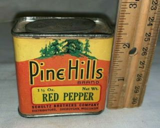 Antique Pine Hills Red Pepper Spice Tin Vintage Sheboygan Wi Grocery Store Can