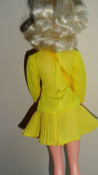 Vintage Barbie Clone MADDIE MOD YELLOW FLORAL DRESS HEELS PURSE WOW NO DOLL 3