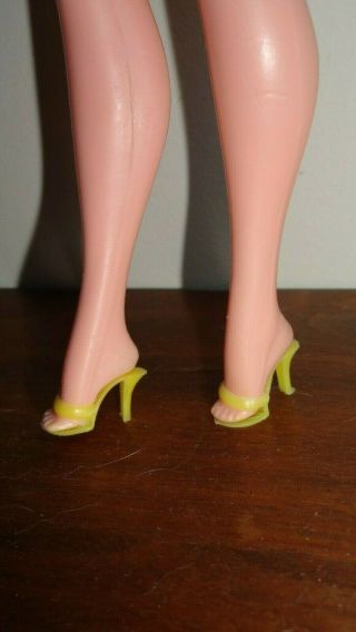 Vintage Barbie Clone MADDIE MOD YELLOW FLORAL DRESS HEELS PURSE WOW NO DOLL 4