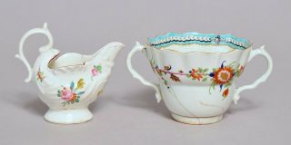 Attractive Antique 18thc Chelsea Early English Porcelain Ewer,  Twin Handled Cup