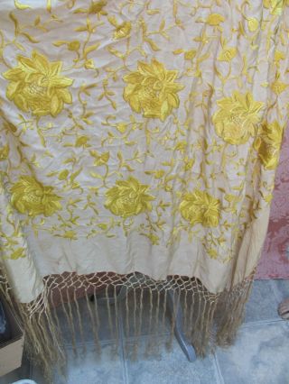 VTG Antique 1920s PIANO FLAPPER SILK SHAWL Embroidered YELLOW FLWRS Long FRINGE 4