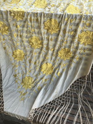 VTG Antique 1920s PIANO FLAPPER SILK SHAWL Embroidered YELLOW FLWRS Long FRINGE 6