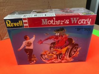 Revell 1/25 Scale Mother 