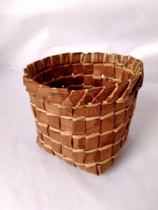 Vintage Cedar Bark Hand Woven Basket Pacific Nw Coastal Traditional Crafted