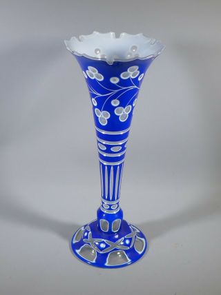 ANTIQUE BOHEMIAN COBALT BLUE AND WHITE OVERLAY CUT GLASS LARGE VASE 2