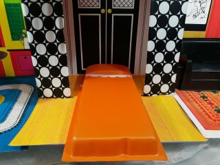 Vintage 1968 Mod Barbie Family House Mattel with All Orig Furniture and Key 3