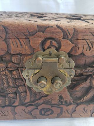 Vintage Hand Carved Detail Wood Trinket Box - Made in Hong Kong 7