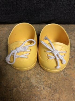 Vintage Cabbage Patch Kid Cpk Doll Yellow Lace Up Shoes Branded