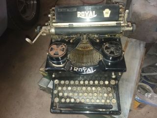 Antique Vintage 1933 Royal Model 10 Typewriter W/beveled Glass Sides