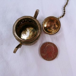 Vintage Figural Tea Pot Silver Tea Infuser Ball Strainer 5