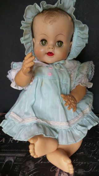 Madam Alexander? 18 " Vintage Mystery Jointed Arms & Legs Hard Plastic Baby Doll