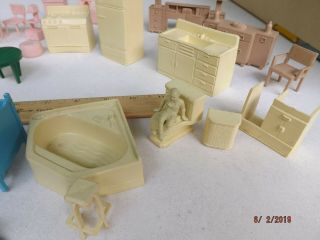 Vintage Marx Doll House Washer/Dryer,  Plastic Accessories & Furniture 3