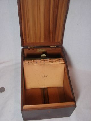 Vintage Globe Wernicke Finger Jointed File Box 7310 - C W/original Index Card Set