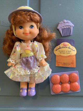 Vintage Mattel Cherry Merry Muffin Year 2 Bubblegum Becky Doll Complete