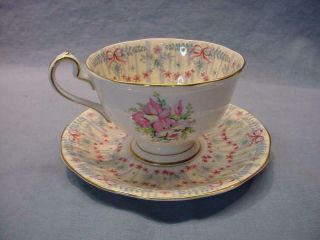 4 Queen Anne Royal Bridal Gown Teacups & Saucers 3