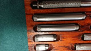 Antique Lufkin Rule Co.  USA No.  680 inside Micrometer set in wood box. 3