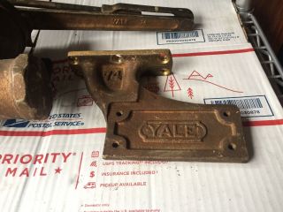 Antique YALE & Towne Co No 74 Industrial Commercial Door Closer With Bracket 2