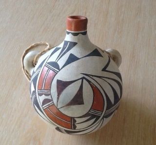 Old Acoma Native American Indian Polyychrome Pottery Canteen - Pre - Owned.