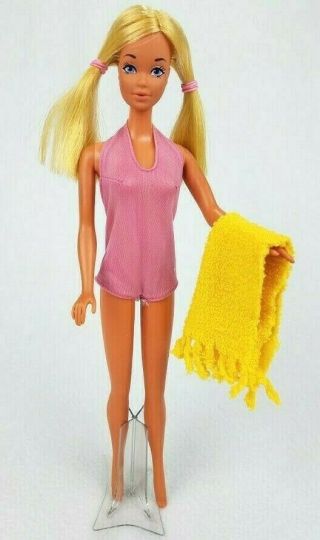 Vintage Sunset Malibu Barbie Pj Doll - Japan Tnt Bend Leg,  Towel & Swimsuit
