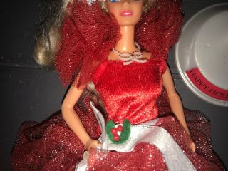 Vintage 1988 Happy Holidays Christmas Collectors Barbie Red Dress w/ Stand VGC 4