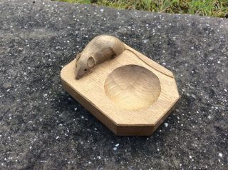 Robert Mouseman Thompson Solid Oak Carved Mouse Pin Tray Kilburn North Yorkshire 7