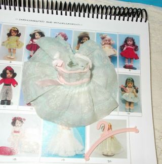 Vintage Undocumented Muffie Doll Organdy Dress & Storybook Dolls Hanger 1950s 2