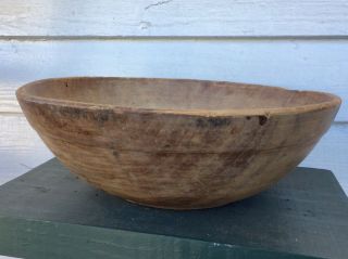 Early Large Wooden Turned Dough Bowl Primitive Old Antique With Raised Lip