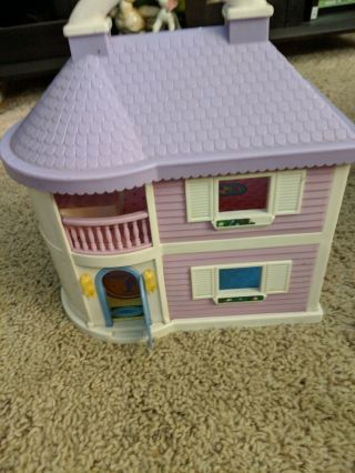 Blue Box Toys Miniature Pink Travel House,  Polly Pocket Dolls & Furniture