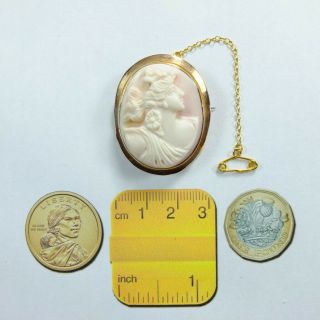 Quality Antique Victorian 9ct Gold Carved Cameo Brooch & 9ct Safety Chain