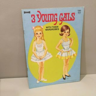Vintage 3 Young Gals Paper Dolls Saalfield 60 