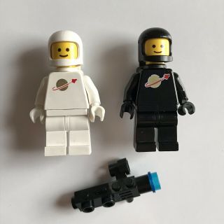 Vintage Lego Space Minifigures Black & White With Helmets And Airtanks
