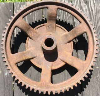 Rare Hard To Find Antique Industrial Cast Iron Gear/ 15.  5” /1.  5” Arbor/ 70 Teeth 2