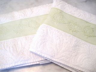 Yves Delorme Vintage Set Of Two Hand Towels White With Green Embroidery Jacquard