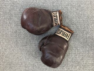 Antique Boxing Gloves - Leather Vintage Everlast Gloves - Collectible Rare