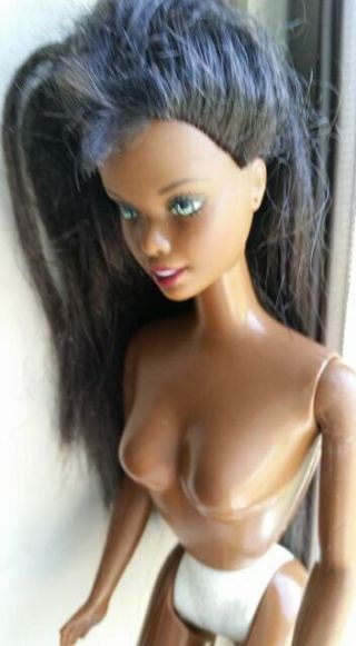 Barbie Doll Twist N Turn African American Vtg Mattel Indonesia Guc