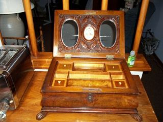 ANTIQUE 1800s BURL VENEER JEWELRY BOX - ANTIQUE FOOTED JEWELRY BOX 5