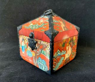 Vintage Chinese Lacquered Wood Hand Painted Jewelry Box
