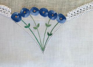 ANTIQUE AFTERNOON TEA CLOTH,  HAND - EMBROIDERED FLOWERS,  CROCHET EDGING 5