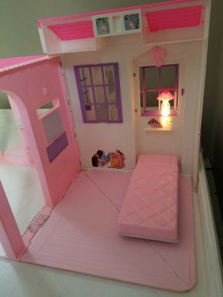 Vintage Barbie Folding Pretty House by Mattel 1996.  (See Listing) 5