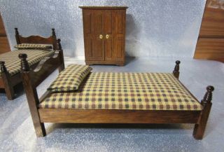Vintage House of Miniatures Dollhouse Furniture X - Acto Wood 2 Beds & Armoire 3