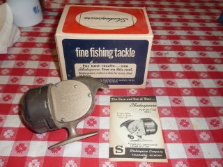 Vintage Shakespeare Fishing Reel 1771 W/original Box Wondercast Model Ed Booklet