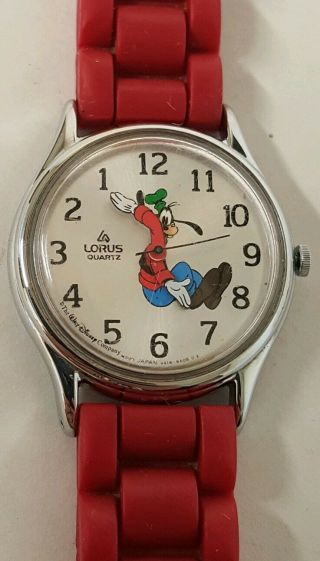 Vintage Lorus (backwards Goofy) Watch.  Runs.  Good Shape.