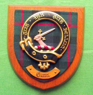 Vintage Old Scottish Carved Oak Clan Gunn Tartan Plaque Crest Shield X