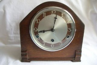 Vintage British Oak Cased Mantle Clock With Westminster Chimes For Repair.